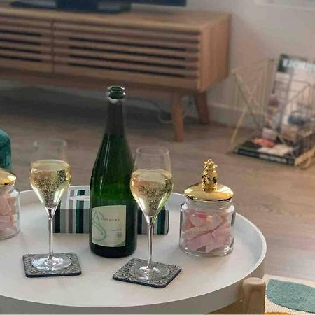 Dom Perignon , Au Coeur Du Centre-Ville D'Épernay Dış mekan fotoğraf